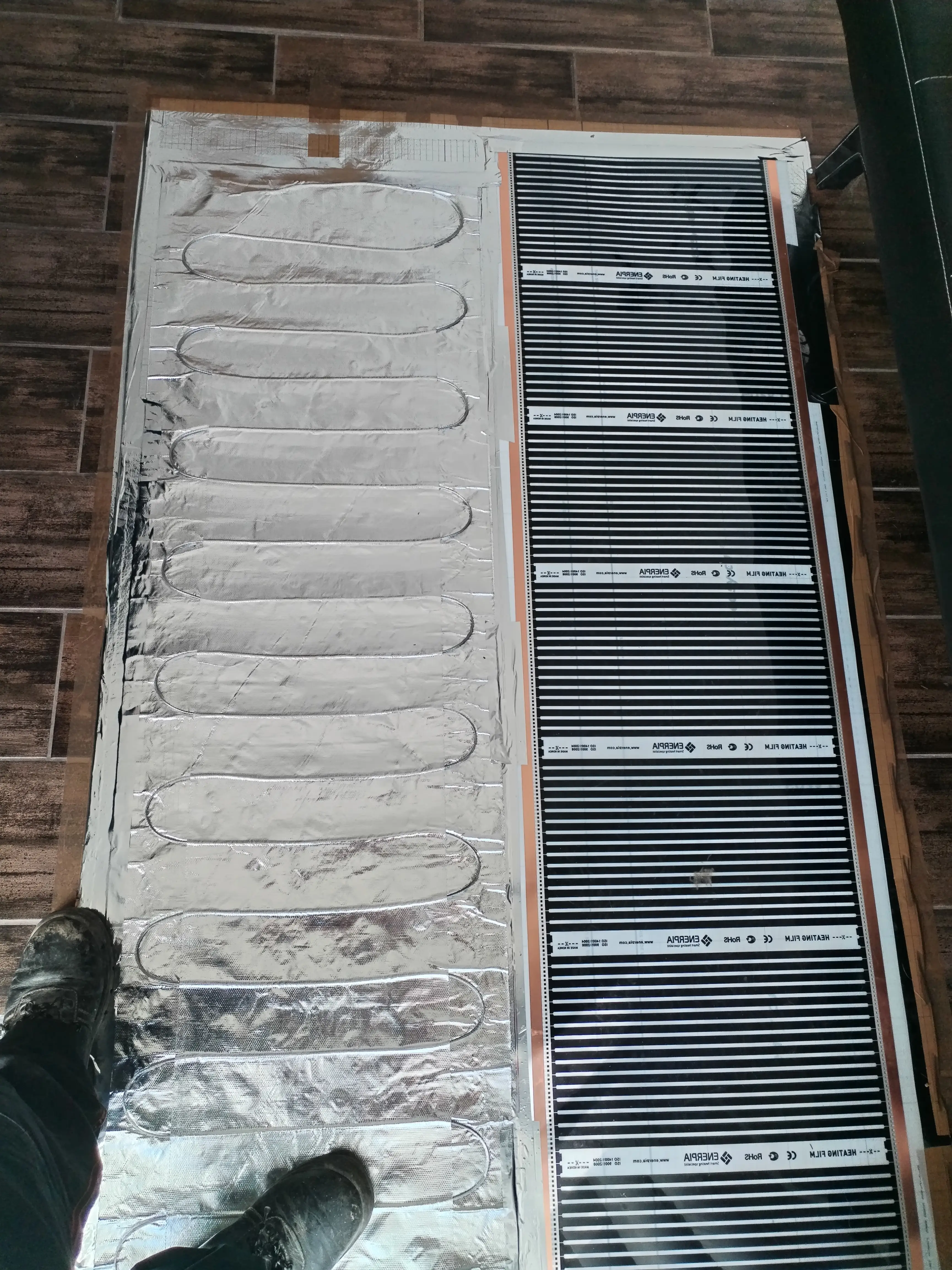 Padlófűtés fólia kiépítés